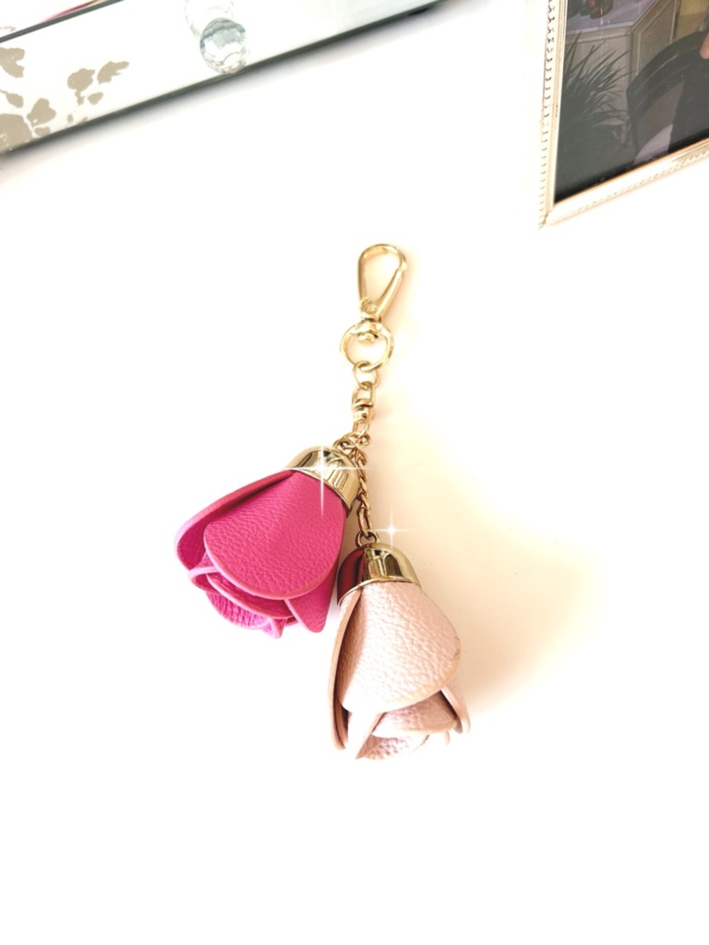 Anthropologie Pink Two-Tone Rose Vegan Leather Keychain Purse Charm - Picture 2 of 4